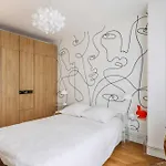 Charming Apt Ideally Located Near Montmartre
