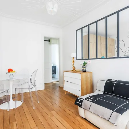Charming Apt Ideally Located Near Montmartre Apartment *
